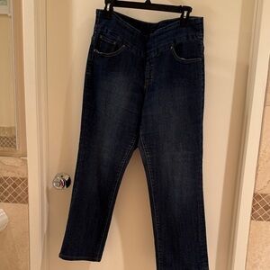 woman’s pull up jeans size 14 petite